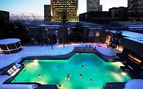 Hotel Bonaventure Montreal Exterior photo